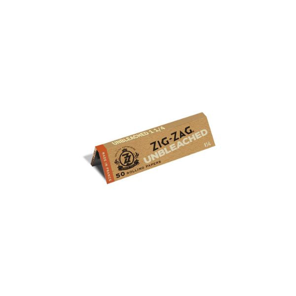 Zig-Zag unbleached paper pack on a white background